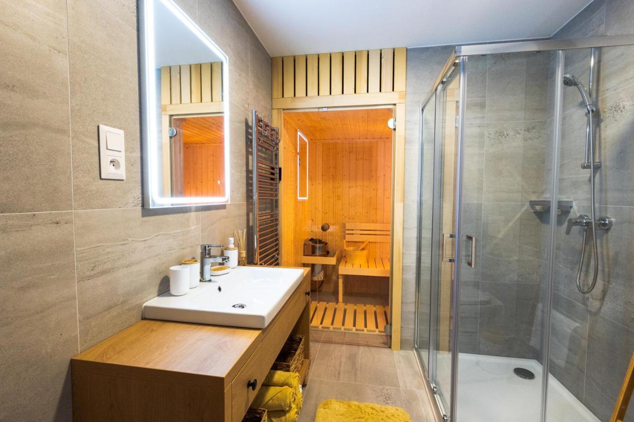 Hillhome Apartment & Sauna دونوفالي المظهر الخارجي الصورة